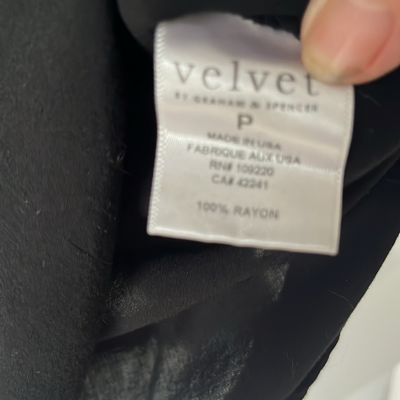 Velvet by Graham & Spencer Black Boho long sleeve peasant shirt - Picture 4 of 5